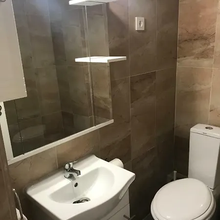 Homely El Paseo Apartamento